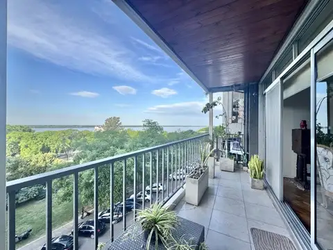 VENTA. Departamento 3 dormitorios. Vista al Río.