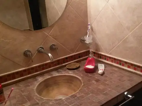 Casa Quinta en venta - 3 Dormitorios 1 Baño - 2.109,37Mts2 - Chascomús