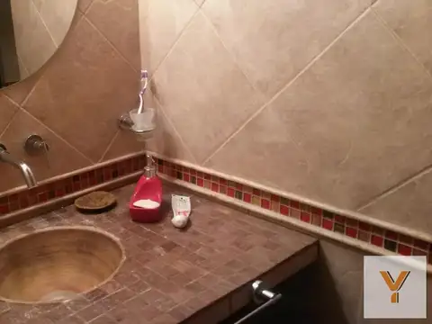 Casa Quinta en venta - 3 Dormitorios 1 Baño - 2.109,37Mts2 - Chascomús