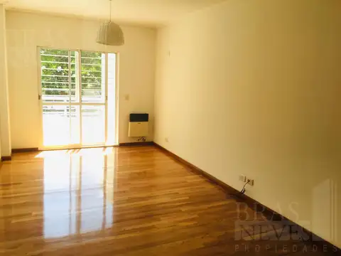 Av Maipú  al 3400