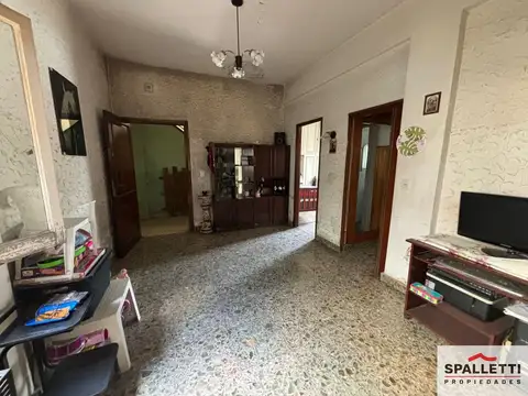 Departamento en venta de 2 dormitorios en Ramos Mejía