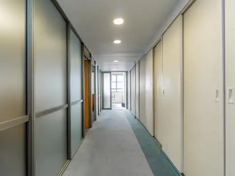 Oficina en Venta 50 años