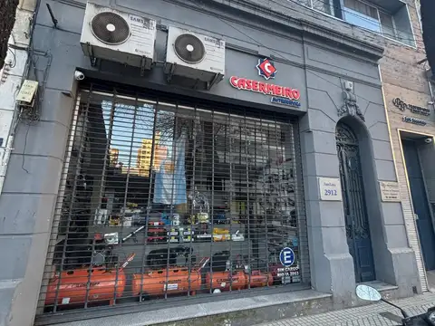 Local en Nuestra Señora de Lourdes