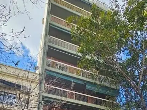 Local en Venta 40 años