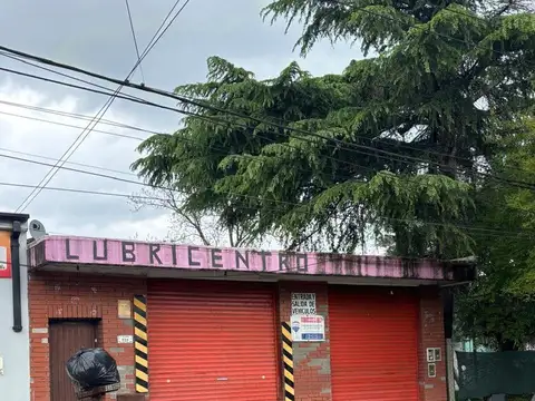 VENTA DE LOCAL COMERCIAL EN GARIN
