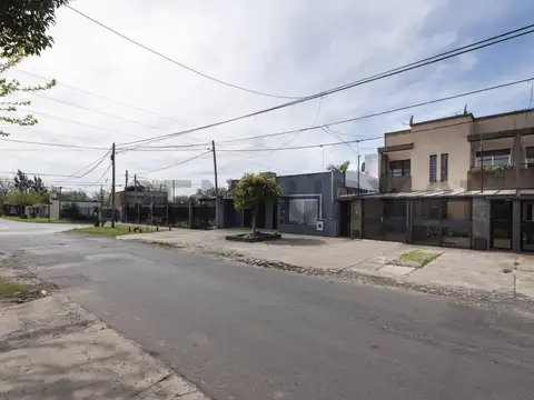 calle 30 500, Piso 0