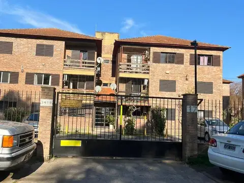 522 Y 29 , Piso PB