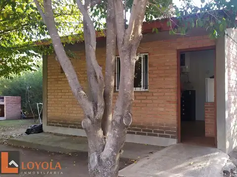 Hermoso Complejo Calle Rivadavia Carpinteria