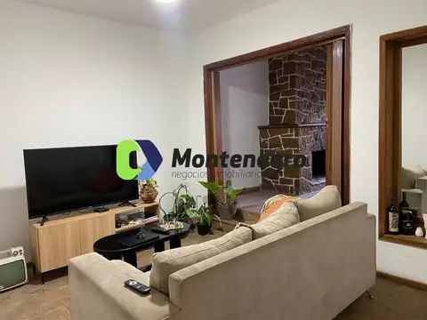 Casa en Venta en Berazategui, USD 90.000