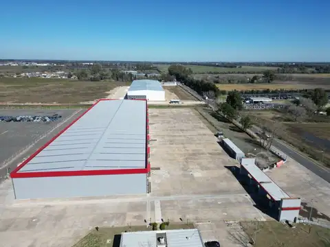 Galpon en Alquiler en Campana, USD 4.000