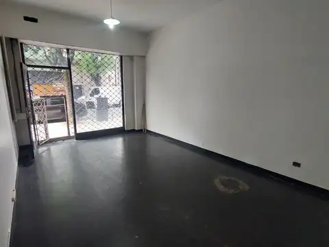 Local en Venta en Saavedra, USD 55.000