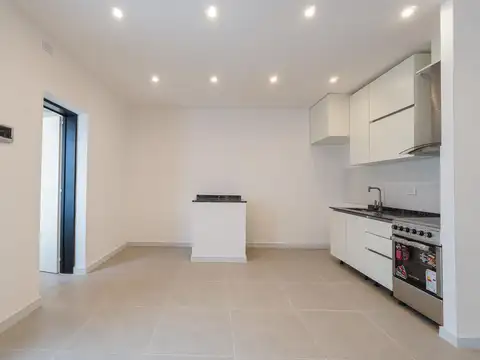 Depto Tipo Casa en Venta en Villa Luro, USD 134.900