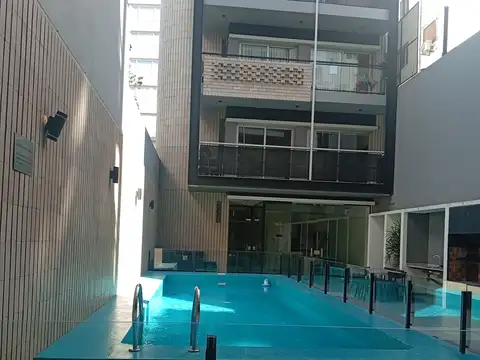 Jorge Luis Borges 2100, Piso 1