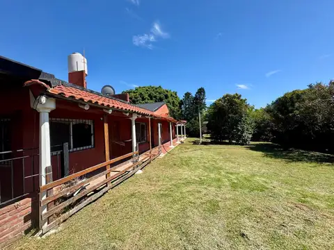 Casa en Venta con 1 cochera