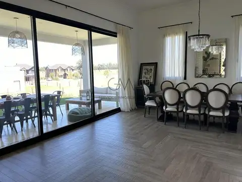 Casa en Venta en Casonas Del Haras, USD 350.000