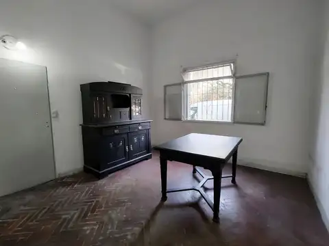 3 AMBIENTES CON TERRAZA TODO AL FRENTE