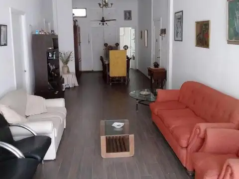 Departamento en venta - 3 dormitorios 2 baños - 120 mts2 - Avellaneda