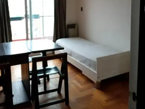 Guardia Vieja 3900, Piso 9