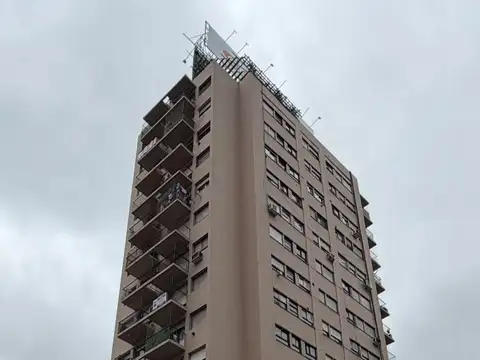 Departamento 4 Amb con Balcón