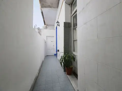 Depto Tipo Casa en Alquiler de 4 ambientes