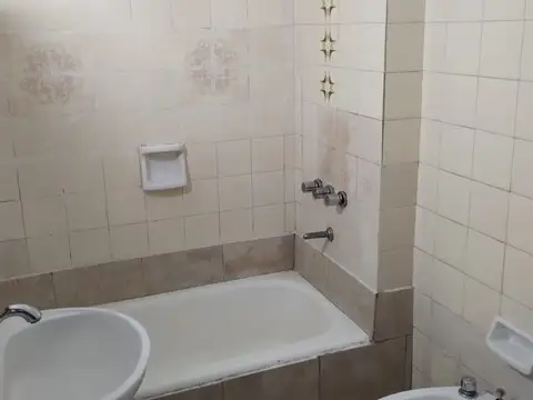 Departamento 4 ambientes con 1 baño