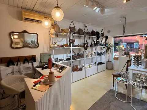 GALPON CON LOCAL COMERCIAL EN VENTA