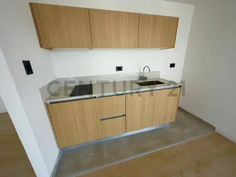 Avenida San Martín 4000, Piso 7