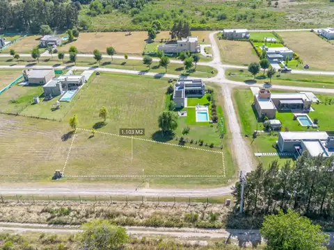 Venta terreno barrio privado Las Calandrias