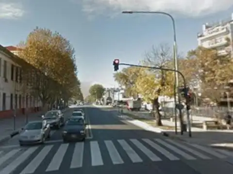 Oficina 2 ambientes con 1 baño