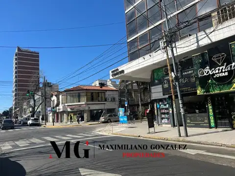 Oficina en Venta 15 años
