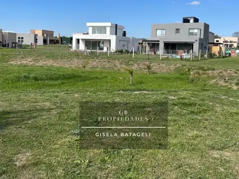 Terreno en Venta en Santa Lucía, USD 70.000