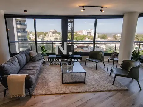 Venta Apartamento de 3 Dormitorios en Piso Alto en Buceo. Montevideo!