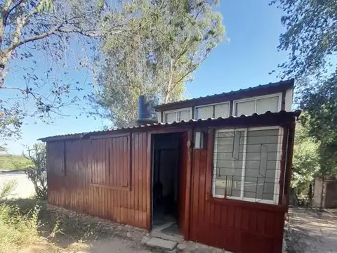 CASA 2 DORMITORIOS EN VENTA EN TANTI CON DERECHOS POSESORIOS