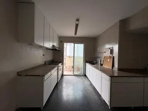 Departamento en Alquiler con 1 cocheras