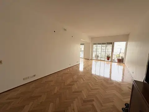 Departamento en Alquiler de 4 ambientes