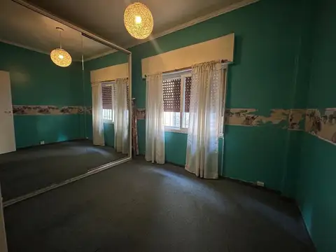 Depto Tipo Casa en Venta 48 años