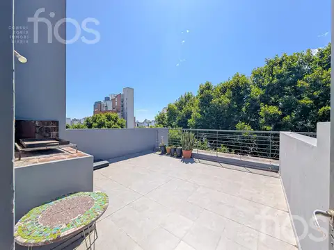 VENTA DEPARTAMENTO DE UN DORMITORIO CON BALCON Y TERRAZA EXCLUSIVA EN LOURDES