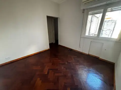 TUCUMÁN 2200 -OPORTUNIDAD ALQUILER – 2 AMB – BALVANERA – EXPENSAS + ABL + AGUA INCLUIDO