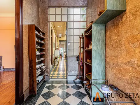 Depto Tipo Casa en Venta con 1 cocheras