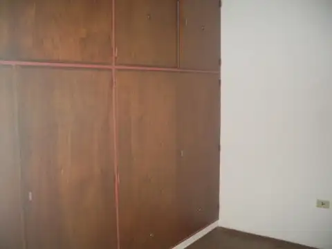 DEPARTAMENTO DE UN DORMI, AMPLIOS AMBIENTES. CONSULTE !