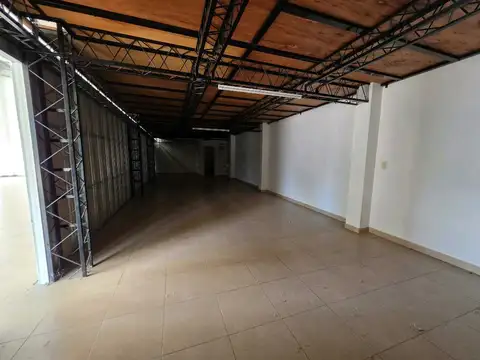 Alquilo Amplio Local en Caseros Entre Ríos
