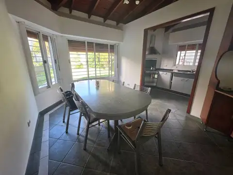 VENTA PH 4 AMB-JARDIN-QUINCHO-PATIO-VILLA LURO