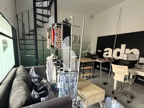 Galpon en Alquiler en Villa General Mitre, $ 3.800.000