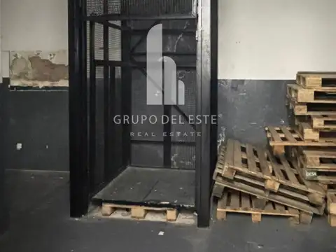 Depósito en Villa Gral. Mitre
