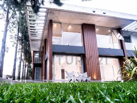 avenida 31 505 y 506 , Piso 0