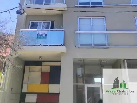 Departamento en alquiler c/ cochera en Concordia