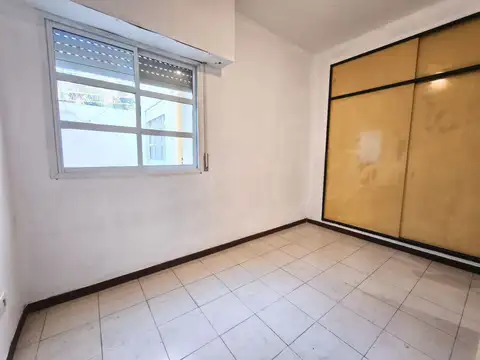 Depto Tipo Casa en Alquiler de 3 ambientes