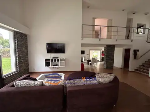 Casa en Alquiler de 2 dormitorios