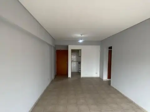 Departamento en Alquiler en Morón Sur, $ 550.000