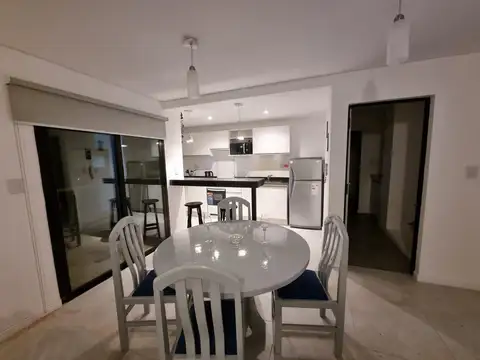 Departamento en Alquiler en Zona Centro, $ 650.000